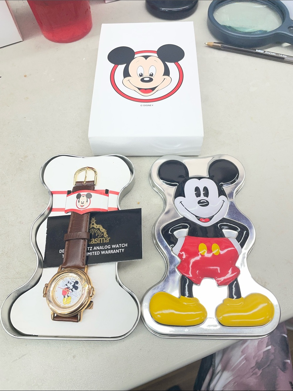 Vintage Disney Mickey Mouse Time Works Gold-Tone Case Brown Leather Strap Watch